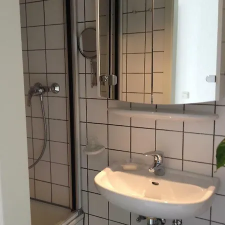 Messewohnung Duesseldorf-nord Apartment *